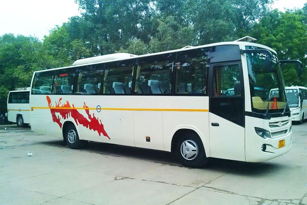 Luxury Bus (Non Pushback)